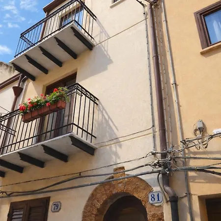 Spinuzza Boutique Cefalu, Sicily 切法卢